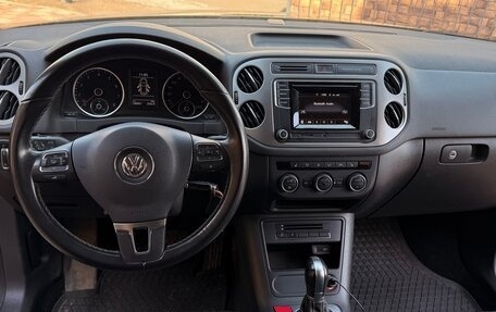 Volkswagen Tiguan I, 2016 год, 1 800 000 рублей, 5 фотография