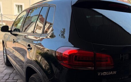 Volkswagen Tiguan I, 2016 год, 1 800 000 рублей, 10 фотография