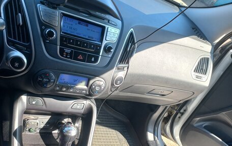 Hyundai ix35 I рестайлинг, 2013 год, 1 480 000 рублей, 13 фотография