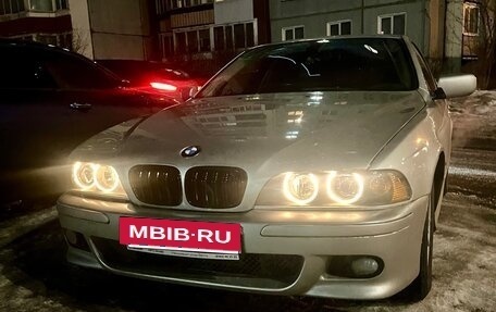 BMW 5 серия, 2003 год, 740 000 рублей, 10 фотография