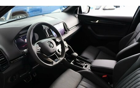 Skoda Karoq I, 2024 год, 4 000 000 рублей, 9 фотография