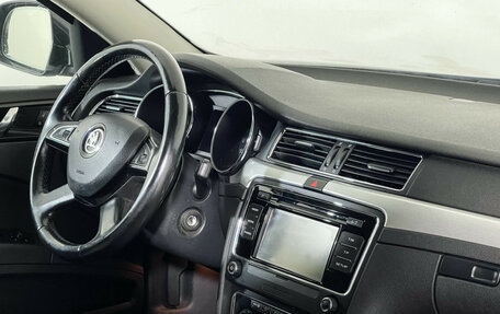 Skoda Superb III рестайлинг, 2014 год, 830 000 рублей, 9 фотография