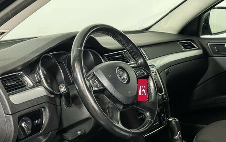 Skoda Superb III рестайлинг, 2014 год, 830 000 рублей, 10 фотография