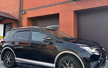 Toyota RAV4, 2017 год, 3 000 000 рублей, 7 фотография