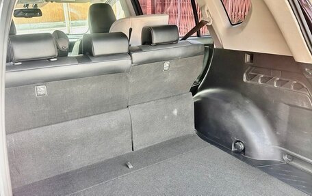 Toyota RAV4, 2017 год, 3 000 000 рублей, 11 фотография