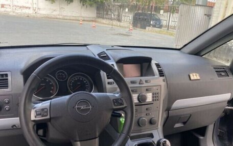 Opel Zafira B, 2007 год, 650 000 рублей, 7 фотография