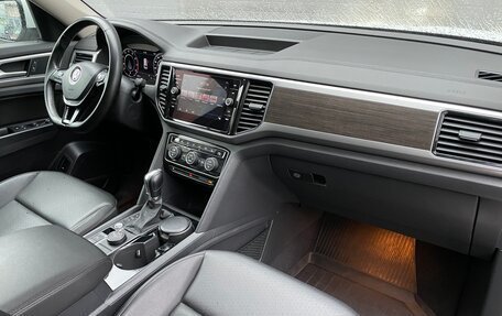 Volkswagen Teramont I, 2018 год, 2 749 000 рублей, 10 фотография