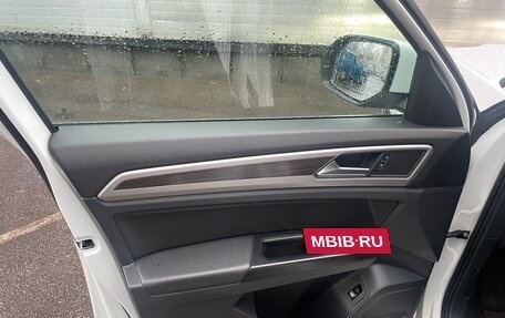 Volkswagen Teramont I, 2018 год, 2 749 000 рублей, 18 фотография