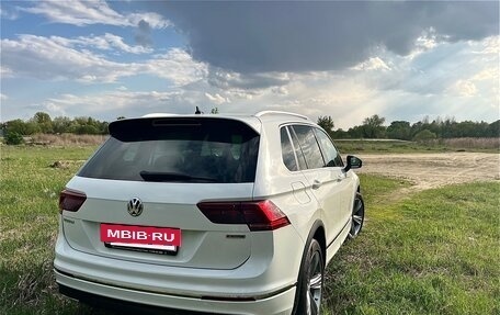 Volkswagen Tiguan II, 2020 год, 3 300 000 рублей, 15 фотография
