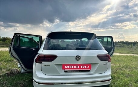 Volkswagen Tiguan II, 2020 год, 3 300 000 рублей, 21 фотография