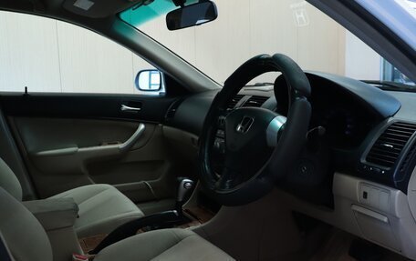 Honda Accord VII рестайлинг, 2002 год, 730 000 рублей, 10 фотография