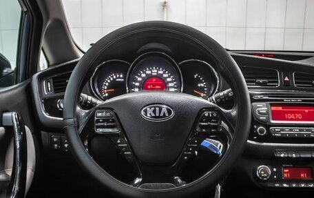 KIA cee'd III, 2015 год, 940 000 рублей, 15 фотография