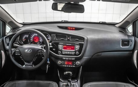 KIA cee'd III, 2015 год, 940 000 рублей, 14 фотография