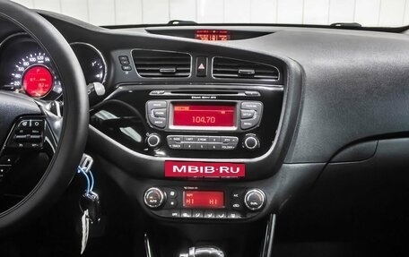 KIA cee'd III, 2015 год, 940 000 рублей, 19 фотография