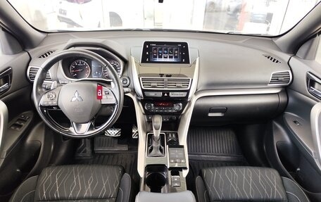 Mitsubishi Eclipse Cross, 2019 год, 1 990 000 рублей, 6 фотография