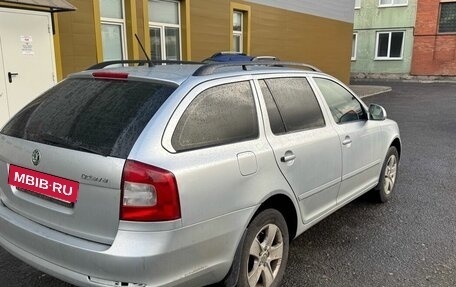 Skoda Octavia, 2011 год, 749 000 рублей, 3 фотография