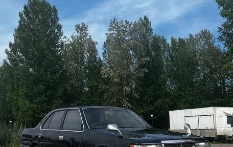 Mazda Luce, 1987 год, 395 000 рублей, 1 фотография