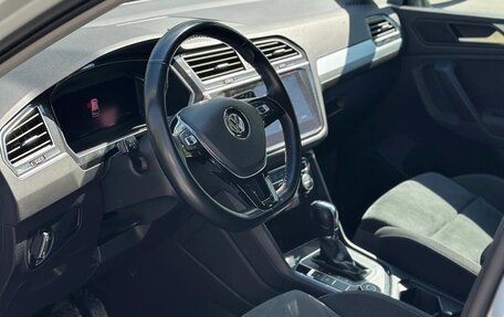 Volkswagen Tiguan II, 2019 год, 2 650 000 рублей, 5 фотография
