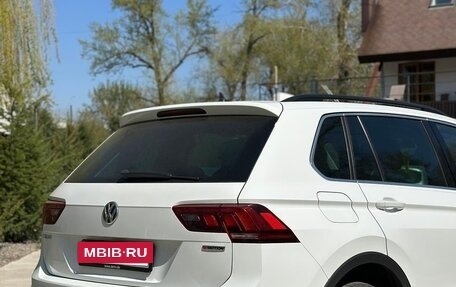 Volkswagen Tiguan II, 2019 год, 2 650 000 рублей, 4 фотография