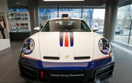 Porsche 911, 2023 год, 48 050 000 рублей, 3 фотография
