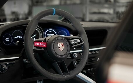Porsche 911, 2023 год, 48 050 000 рублей, 14 фотография