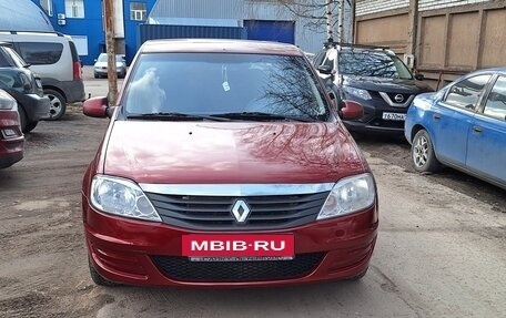 Renault Logan I, 2013 год, 400 000 рублей, 2 фотография