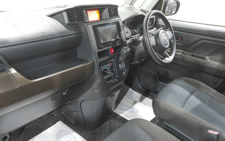 Toyota Roomy I, 2021 год, 1 169 000 рублей, 9 фотография