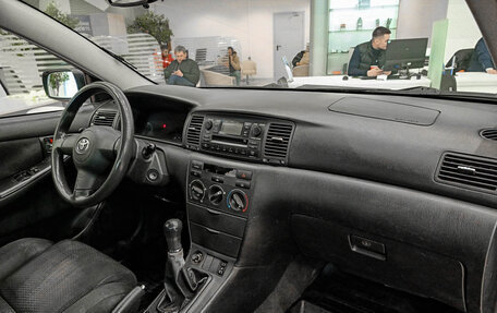 Toyota Corolla, 2004 год, 397 000 рублей, 11 фотография