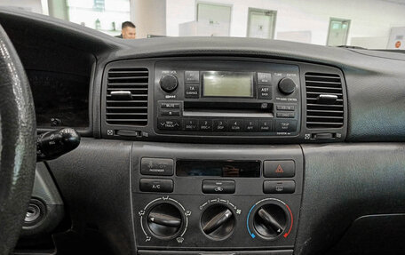 Toyota Corolla, 2004 год, 397 000 рублей, 15 фотография