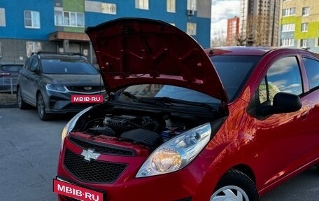 Chevrolet Spark III, 2011 год, 455 000 рублей, 3 фотография