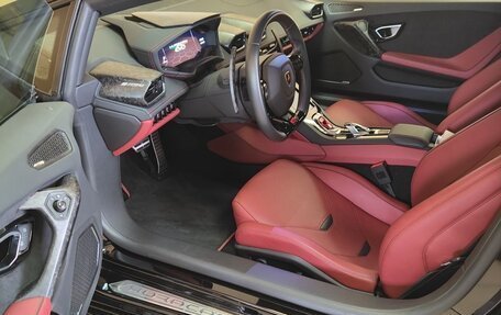 Lamborghini Huracán, 2020 год, 31 500 000 рублей, 9 фотография