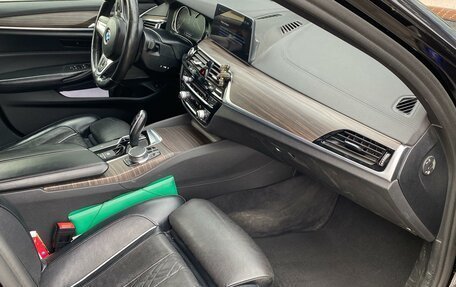 BMW 5 серия, 2018 год, 4 300 000 рублей, 10 фотография