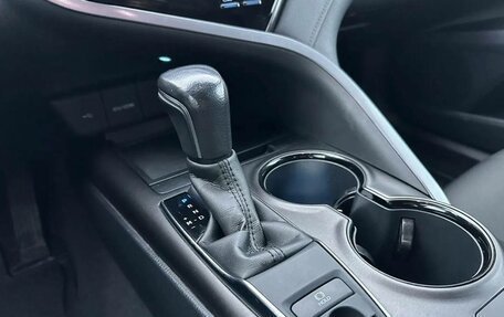 Toyota Camry, 2021 год, 2 450 000 рублей, 10 фотография