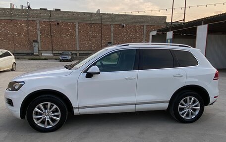 Volkswagen Touareg III, 2012 год, 2 300 000 рублей, 4 фотография