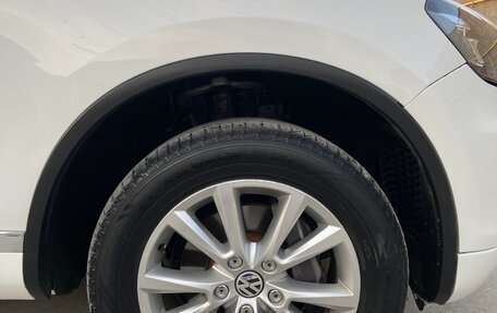 Volkswagen Touareg III, 2012 год, 2 300 000 рублей, 11 фотография