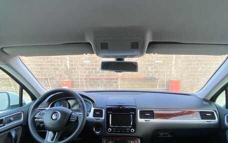 Volkswagen Touareg III, 2012 год, 2 300 000 рублей, 10 фотография