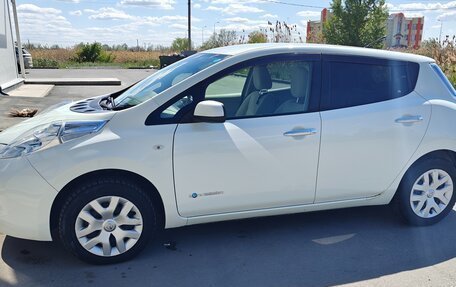 Nissan Leaf I, 2012 год, 500 000 рублей, 2 фотография