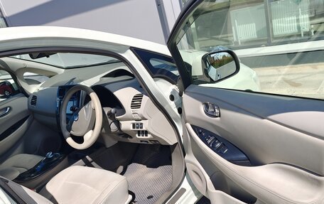 Nissan Leaf I, 2012 год, 500 000 рублей, 4 фотография