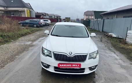 Skoda Superb III рестайлинг, 2013 год, 1 300 000 рублей, 2 фотография
