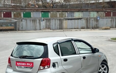 Chevrolet Aveo III, 2004 год, 125 000 рублей, 10 фотография