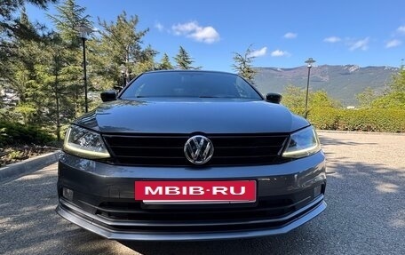 Volkswagen Jetta VI, 2017 год, 1 650 000 рублей, 6 фотография