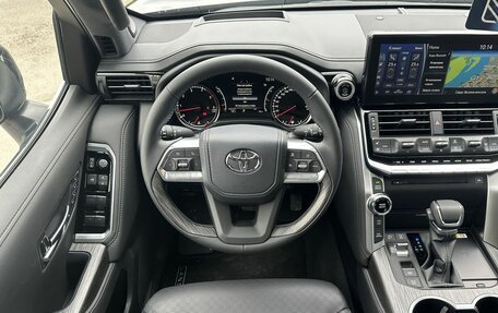 Toyota Land Cruiser, 2024 год, 13 190 000 рублей, 8 фотография