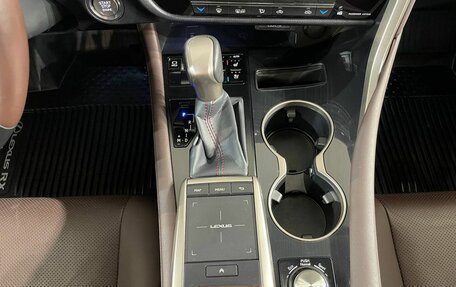 Lexus RX IV рестайлинг, 2022 год, 6 590 000 рублей, 12 фотография