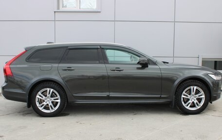 Volvo V90 Cross Country I рестайлинг, 2018 год, 3 299 000 рублей, 5 фотография