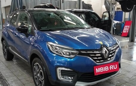 Renault Kaptur I рестайлинг, 2020 год, 1 880 000 рублей, 2 фотография