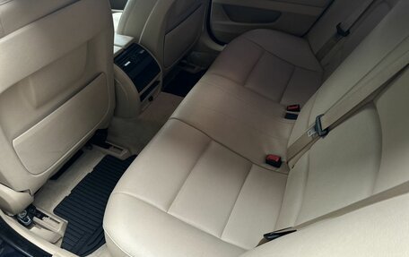 BMW 5 серия, 2014 год, 1 950 000 рублей, 9 фотография