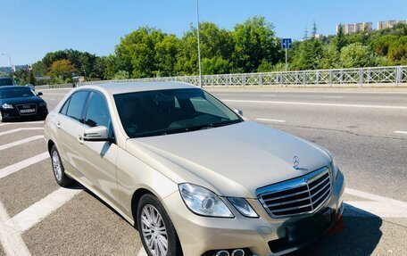 Mercedes-Benz E-Класс, 2009 год, 1 250 000 рублей, 2 фотография