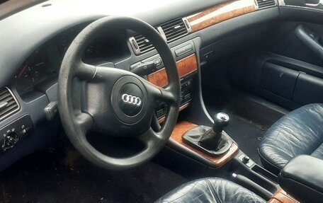Audi A6, 1998 год, 250 000 рублей, 3 фотография
