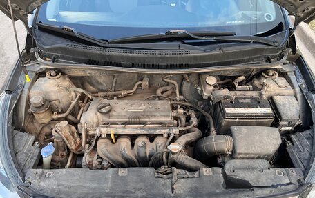 Hyundai Solaris II рестайлинг, 2011 год, 650 000 рублей, 13 фотография