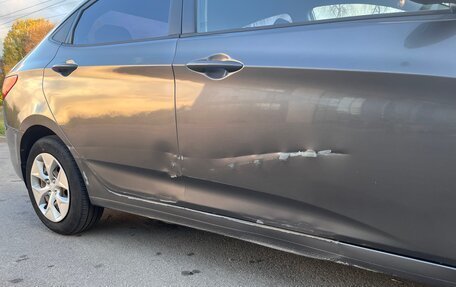 Hyundai Solaris II рестайлинг, 2011 год, 650 000 рублей, 14 фотография